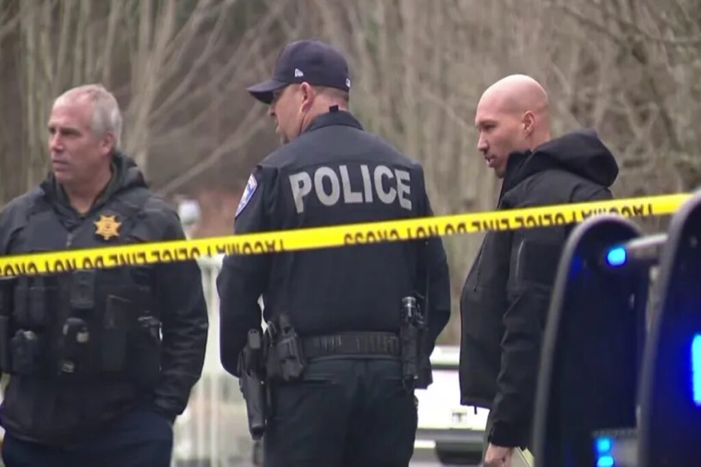 ataque-com-faca-deixa-4-mortos-em-washington,-nos-eua