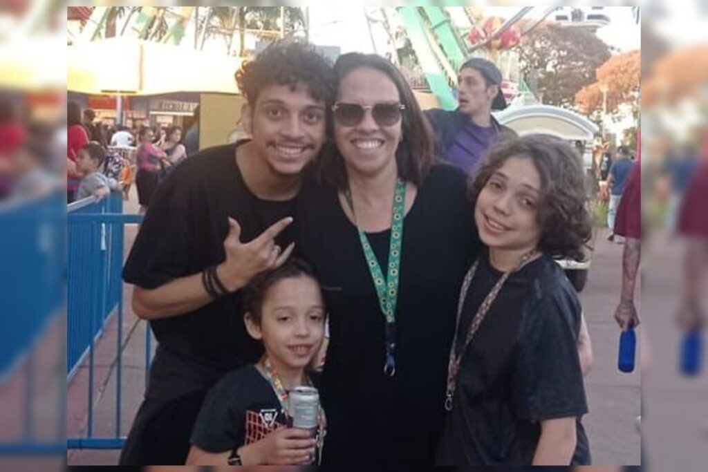 madrugada-com-uniforme:-mae-sonha-com-autonomia-de-filho-autista