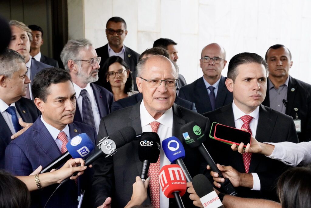 governo-encaminha-a-casa-civil-decreto-de-salvaguardas-em-acordos