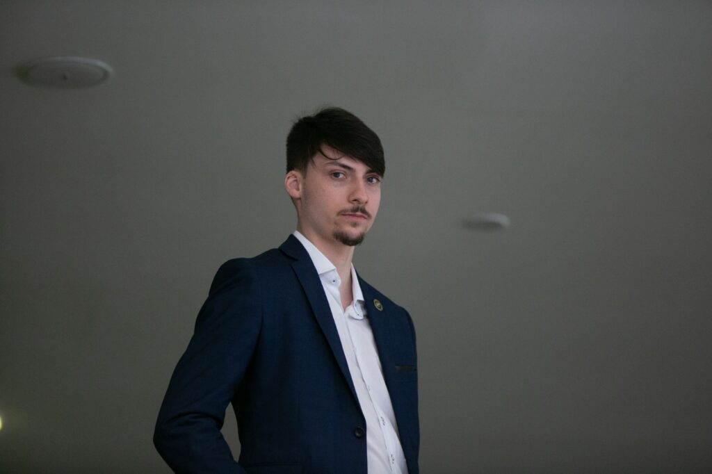 ministro-do-stj-tranca-acao-por-lavagem-de-dinheiro-contra-jair-renan