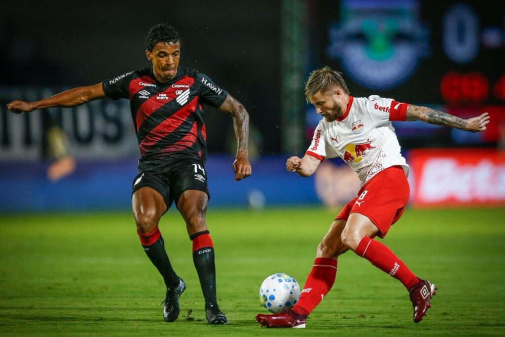 bragantino-sai-na-frente,-mas-athletico-pr-busca-empate-no-brasileirao