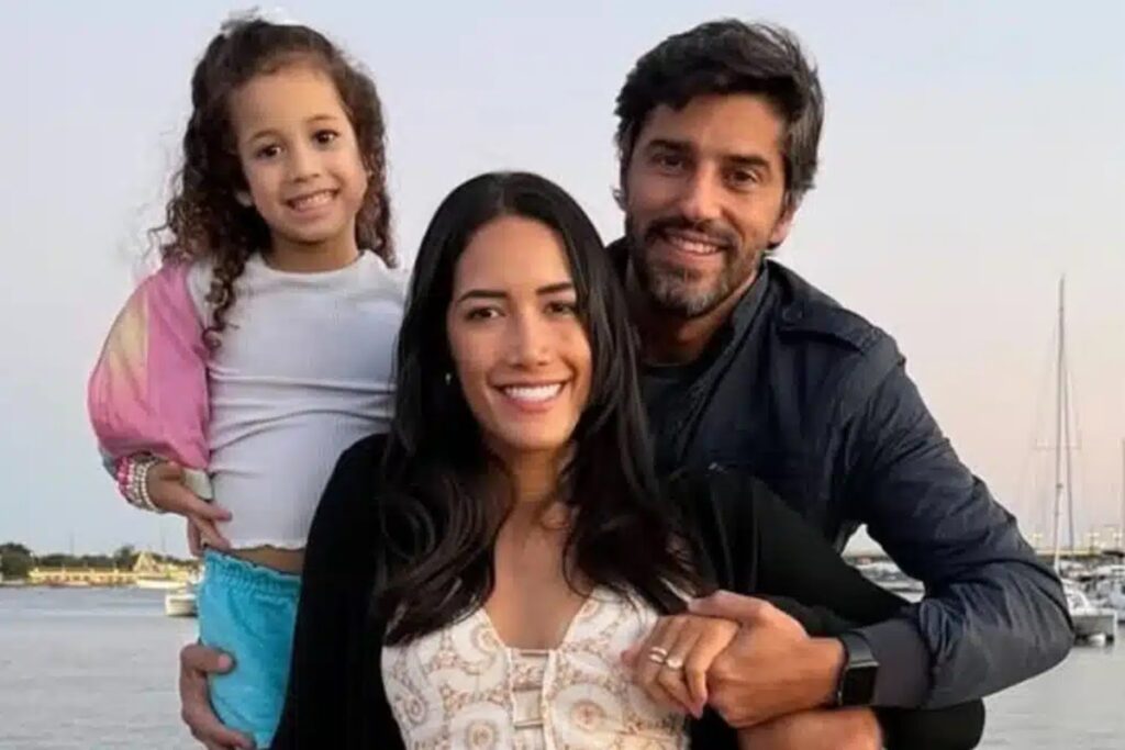 esposa-de-cowboy-confirma-denuncias-de-internautas-ao-ice:-“em-choque”.-siga-no-youtube