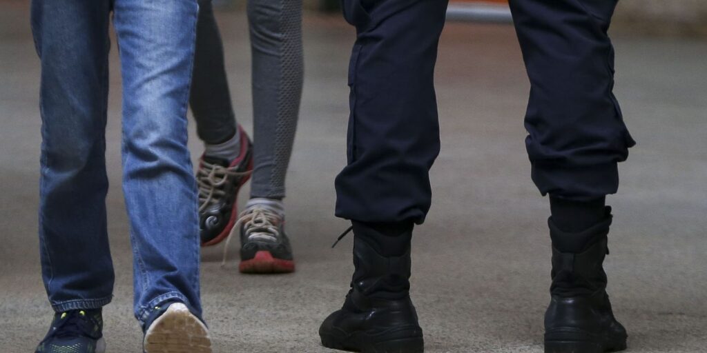 alunos-de-escola-no-df-sao-“punidos”-com-flexao-e-pms-sao-afastados