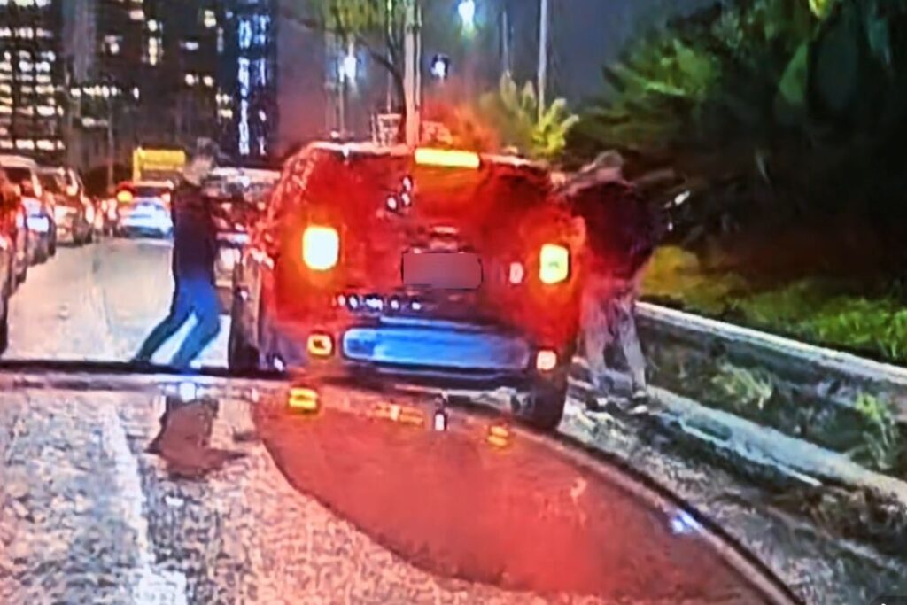 assalto-na-marginal:-influencer-flagra-ataque-de-ladroes-no-transito.-video