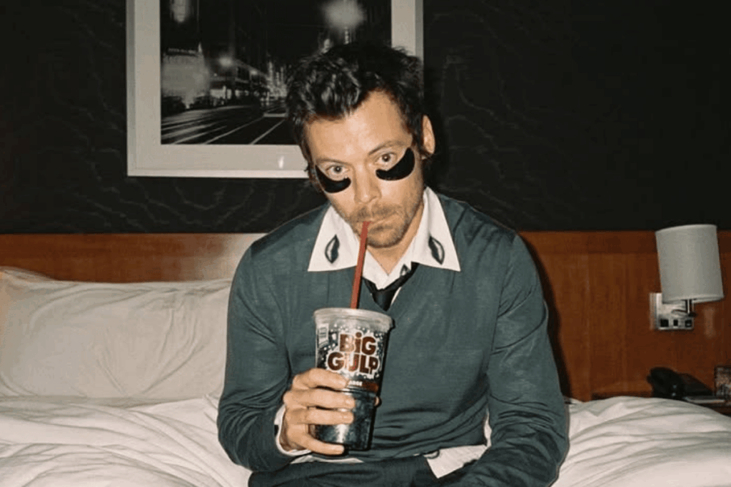 harry-styles-ja-foi-aconselhado-a-“fazer-xixi-em-si-mesmo”;-entenda