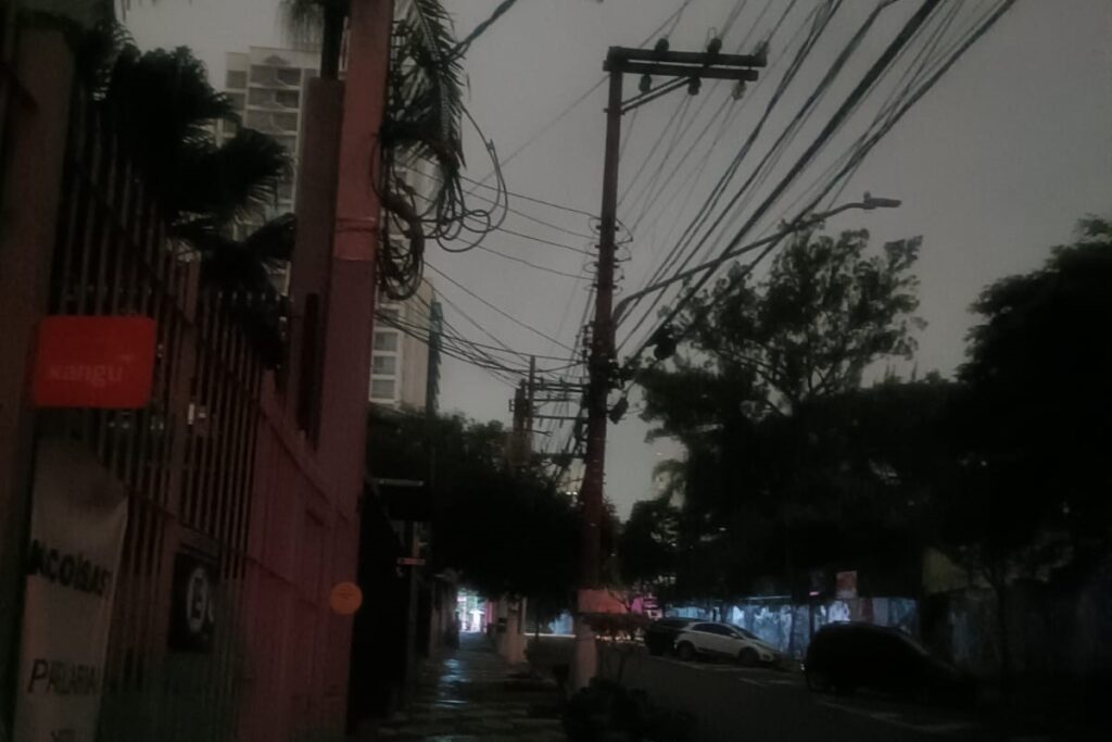 enel-nega-baixa-produtividade-citada-pela-aneel-durante-apagao-em-sp