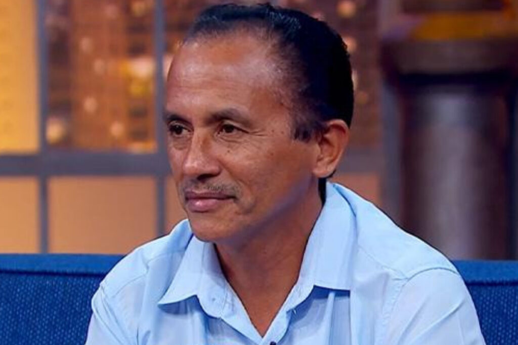 quem-e-manoel-gomes,-cantor-que-perdeu-fortuna-e-mora-de-favor