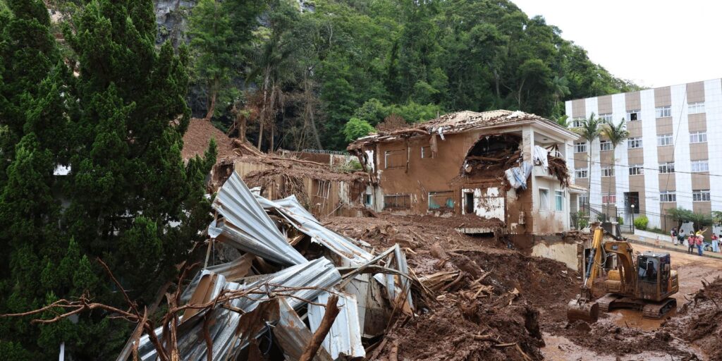 Lula sobrevoa neste sábado áreas afetadas pelas chuvas em Minas Gerais lula-sobrevoa-neste-sabado-areas-afetadas-pelas-chuvas-em-minas-gerais