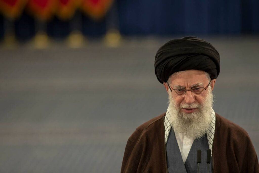 trump-confirma-morte-de-lider-supremo-do-ira,-ali-khamenei