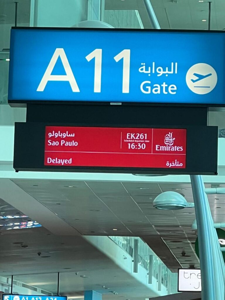 em-meio-a-retaliacao-do-ira,-aeroporto-de-dubai-e-atingido-em-ataque