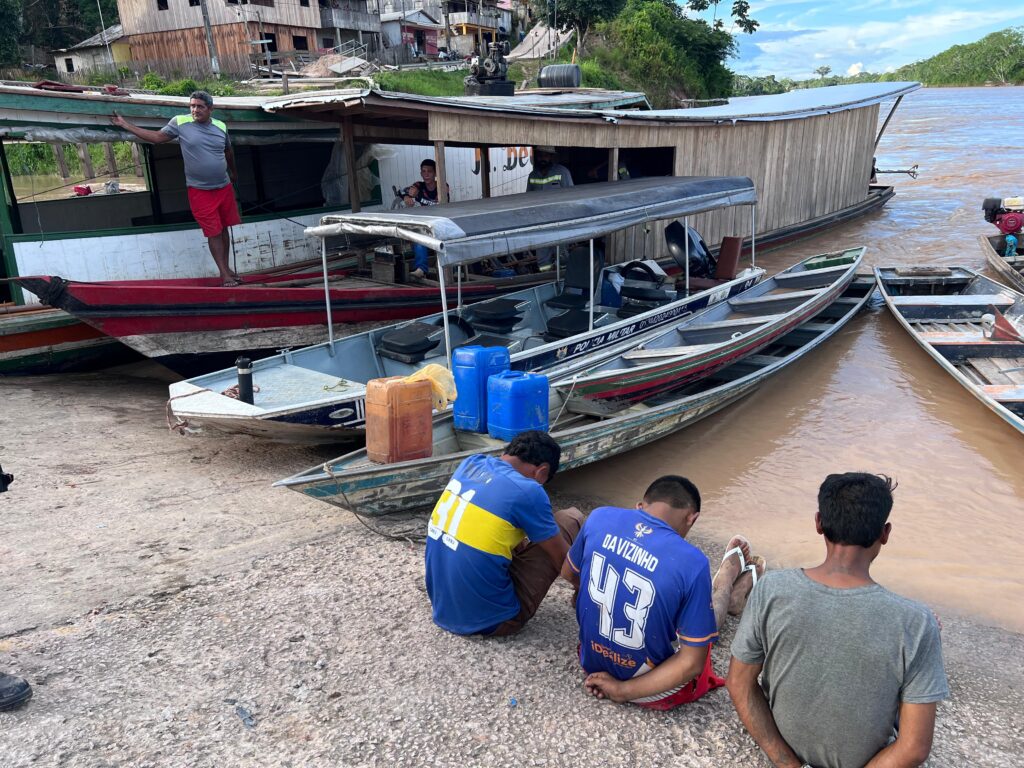 Polícia Militar prende três homens e recupera dois barcos furtados na zona rural de Marechal Thaumaturgo