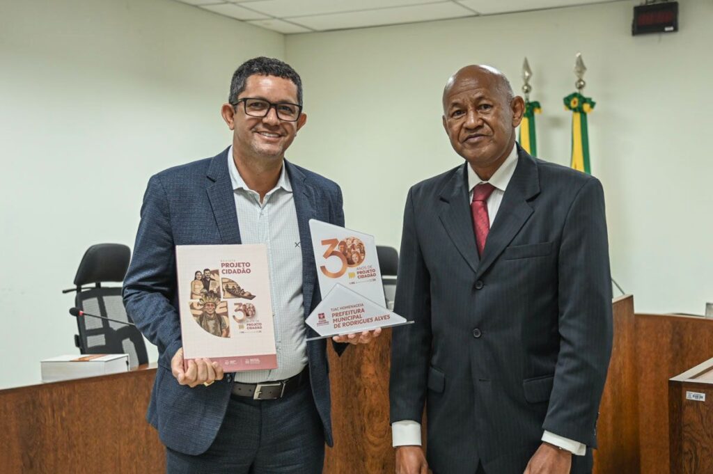 Depois de décadas , prefeito Salatiel Magalhães garante retorno do Projeto Cidadão a Rodrigues Alves