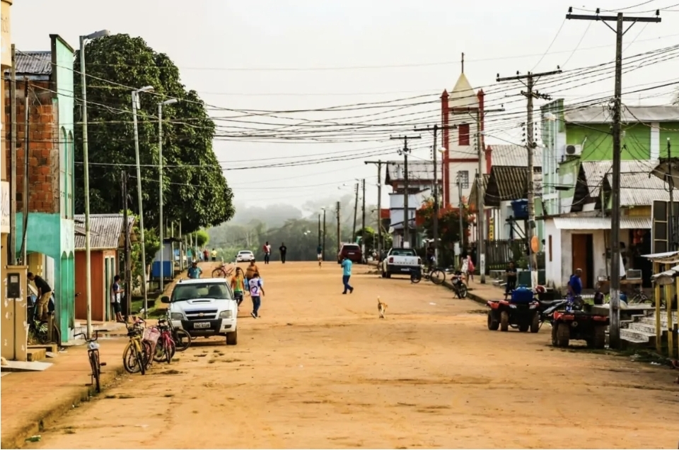 Prefeitura no Acre regulamenta terceirizações e cria política de controle para contratos