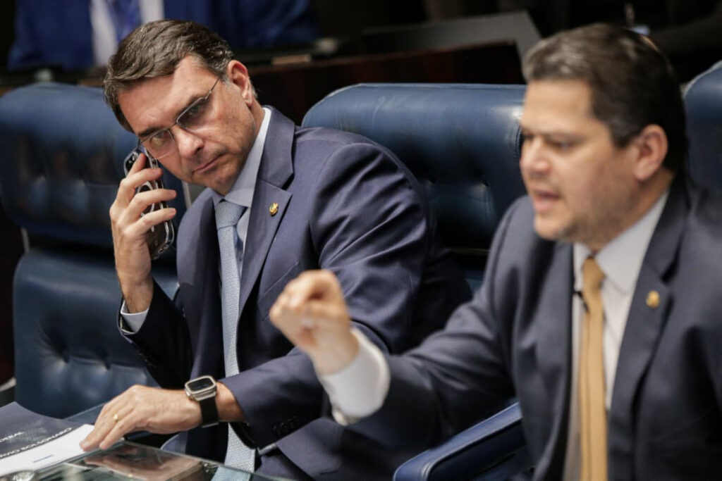 pl-estuda-lancar-esposa-de-adversario-de-alcolumbre-no-amapa