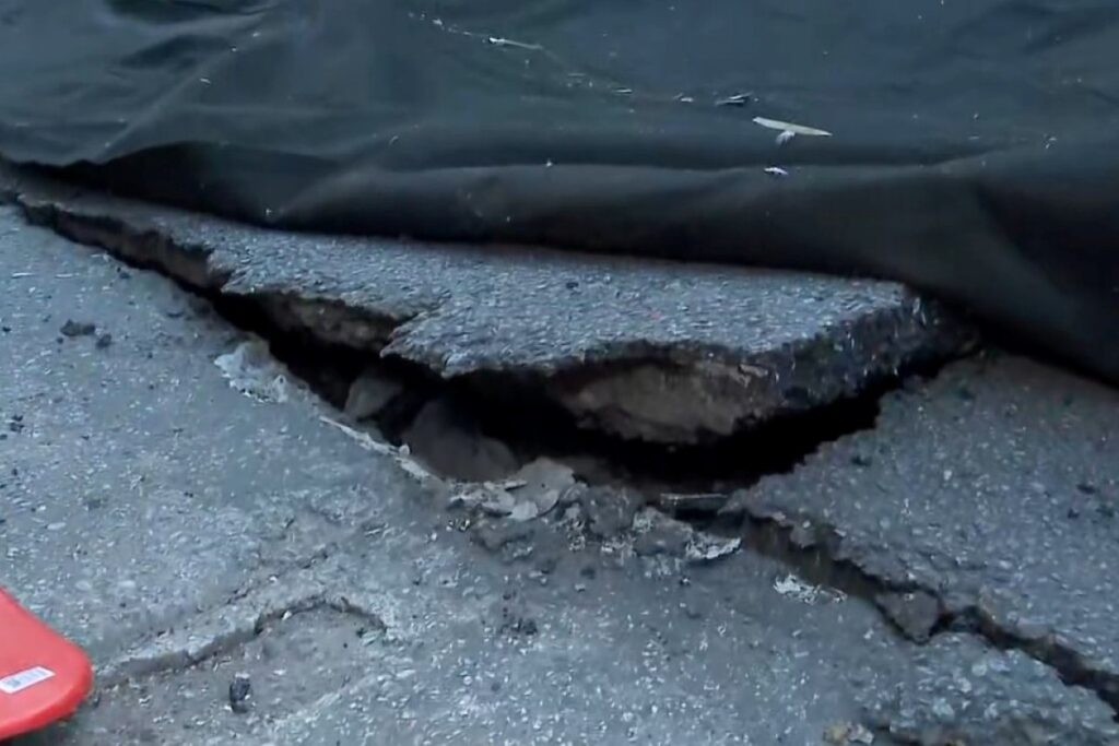 enel-investiga-causa-de-explosao-que-abriu-cratera-na-consolacao