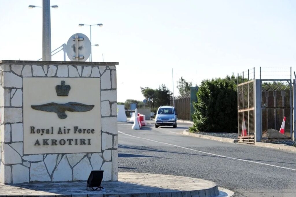 ue-se-mobiliza-apos-ataque-iraniano-contra-base-aerea-no-chipre