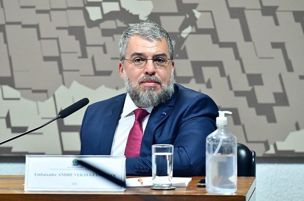 embaixador-do-brasil-no-ira-avalia-posicao-do-governo-na-guerra