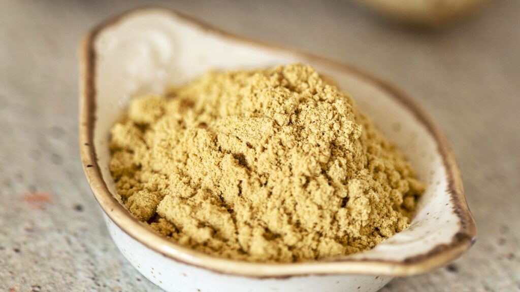 maca-peruana-ajuda-na-menopausa?-veja-os-beneficios-do-superalimento