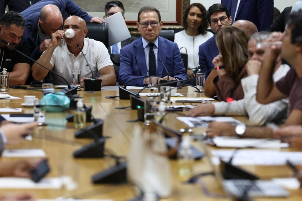 deputados-analisam-pl-do-brb-nesta-terca-feira.-entenda-o-cenario