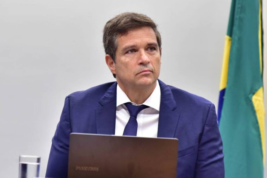 cpi-do-crime-organizado-ouve-fundador-da-reag;-campos-neto-e-duvida