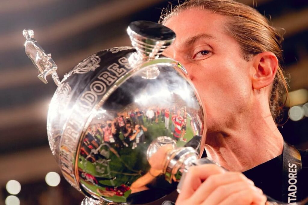 demissao-apos-goleada:-veja-os-numeros-de-filipe-luis-no-flamengo