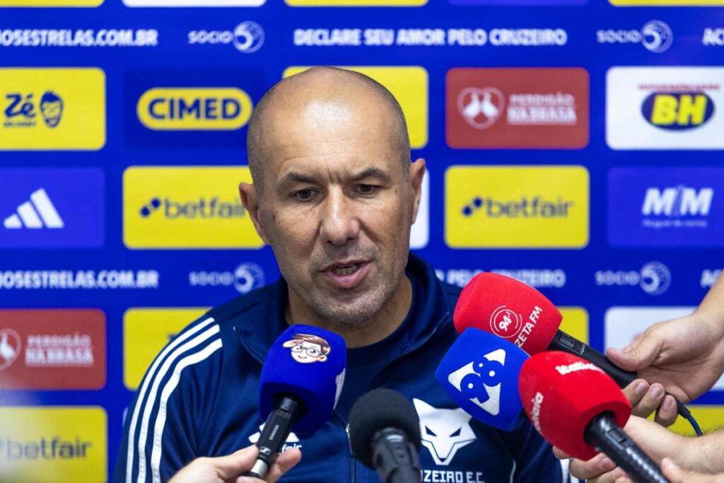 relembre-a-passagem-de-leonardo-jardim-no-cruzeiro