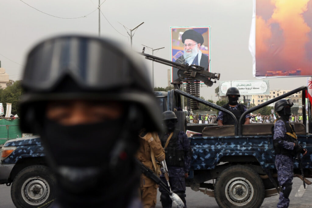 guarda-revolucionaria-do-ira-pede-uniao-de-civis-contra-eua-e-israel