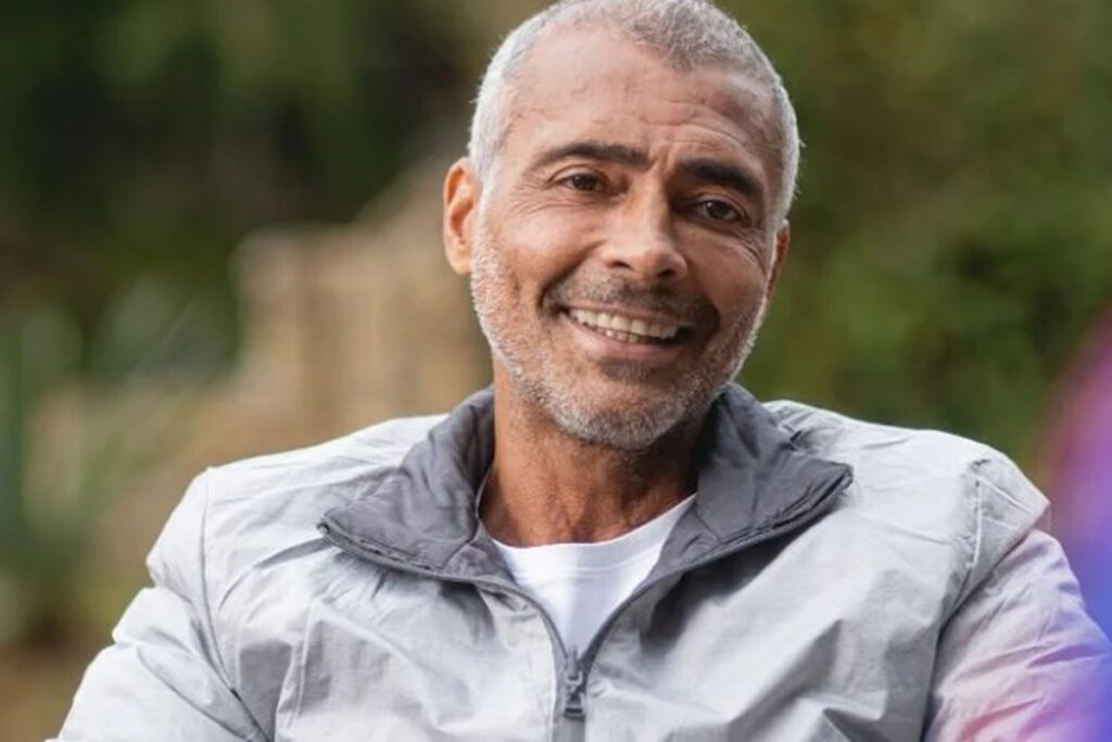 como-e-a-cobertura-de-r$-8-milhoes-de-romario,-com-vista-para-o-mar