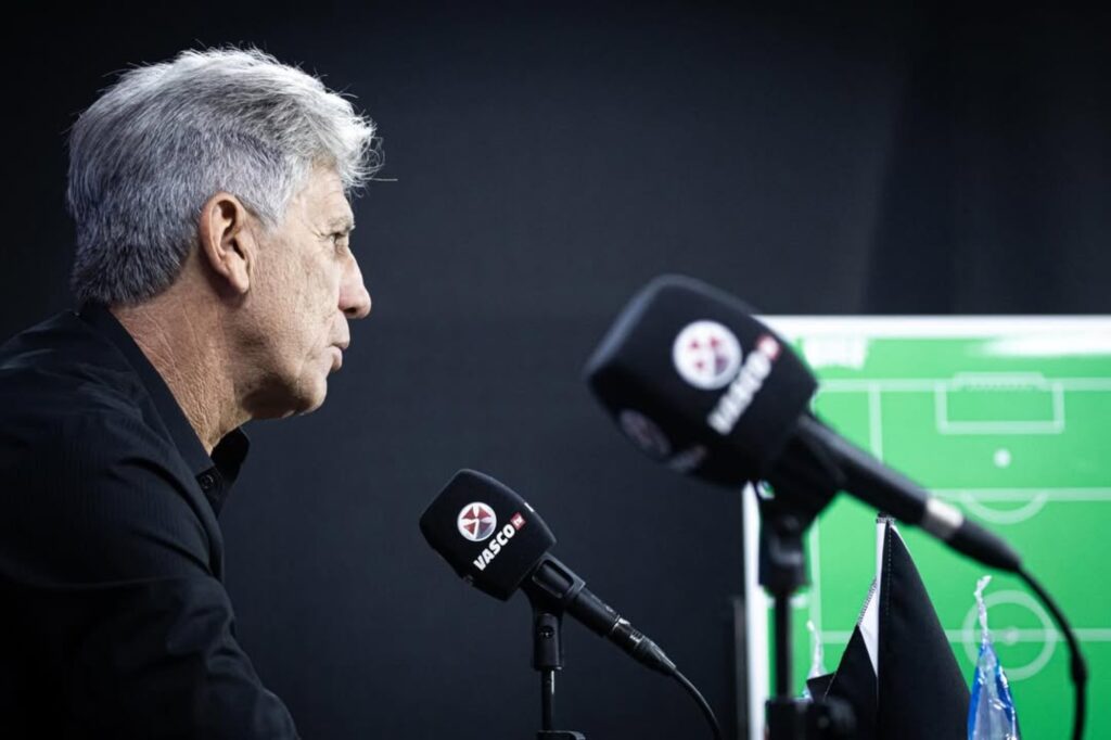 renato-gaucho-comanda-primeiro-treino-no-vasco;-confira