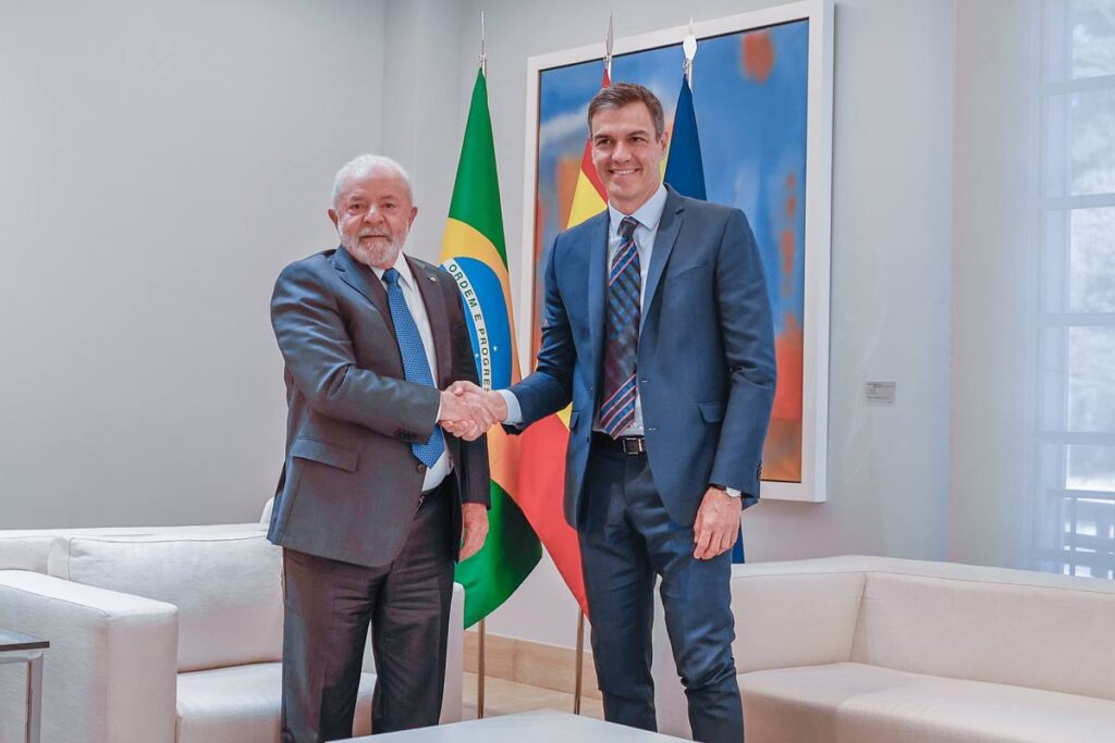 lula-conversa-com-pedro-sanchez-e-confirma-viagem-a-espanha-em-abril