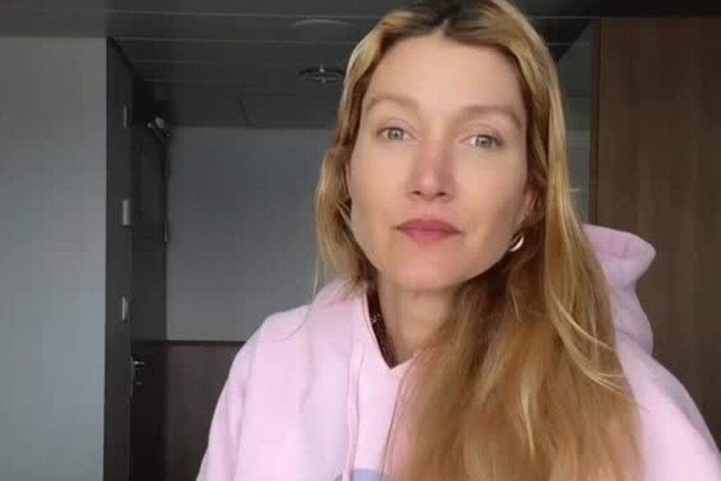 gabriela-morais,-ex-pugliesi,-faz-alerta-ao-recordar-abuso-na-infancia