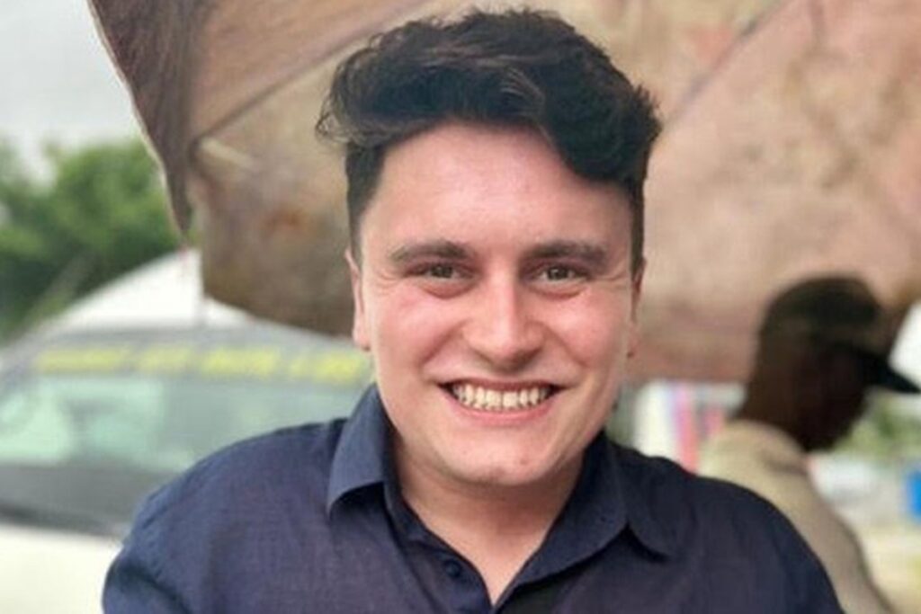 apos-50-consultas,-estudante-de-medicina-descobre-tumor-cerebral