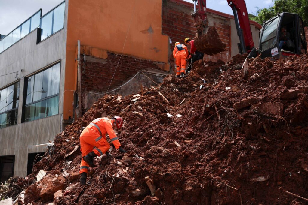 camara-aprova-auxilio-de-r$-600-para-atingidos-por-enchentes-em-mg