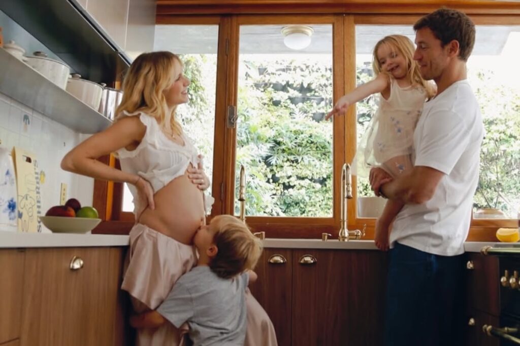 “buchin-chein”,-brinca-isabella-scherer-apos-revelar-segunda-gravidez