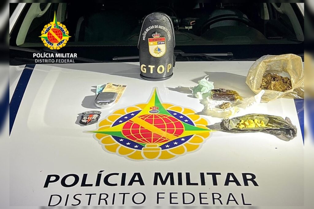 homem-e-preso-com-drogas-escondidas-em-compartimento-secreto-de-carro