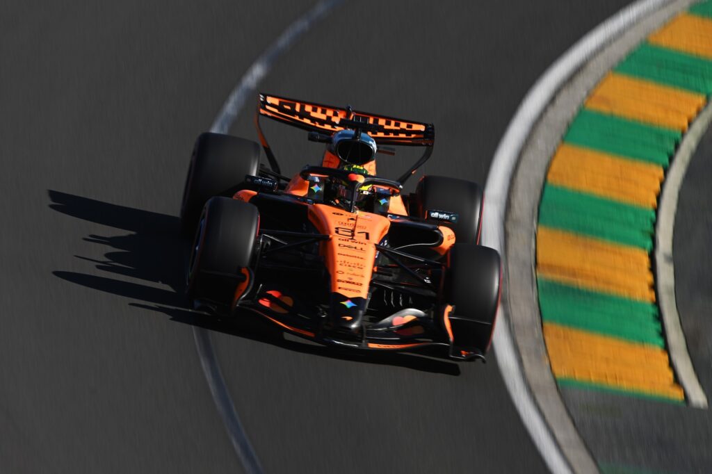 f1:-piastri-lidera-segundo-treino-livre-na-australia;-bortoleto-e-14o