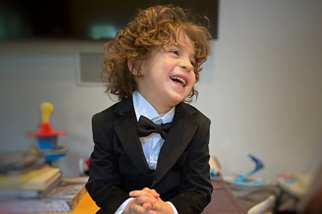 designer-de-10-anos-estreia-no-paris-fashion-week-com-desfile-proprio