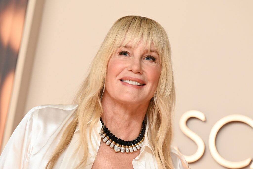daryl-hannah-quebra-silencio-sobre-jfk-jr.-e-critica-serie-love-story