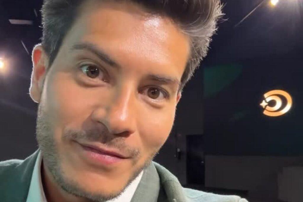 arthur-aguiar-acusa-fraude-em-contrato-e-processa-operadora-e-serasa