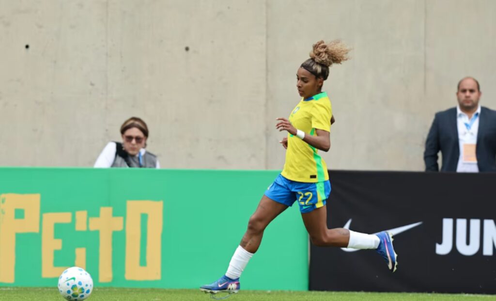 em-amistoso-movimentado,-mexico-bate-a-selecao-brasileira-feminina