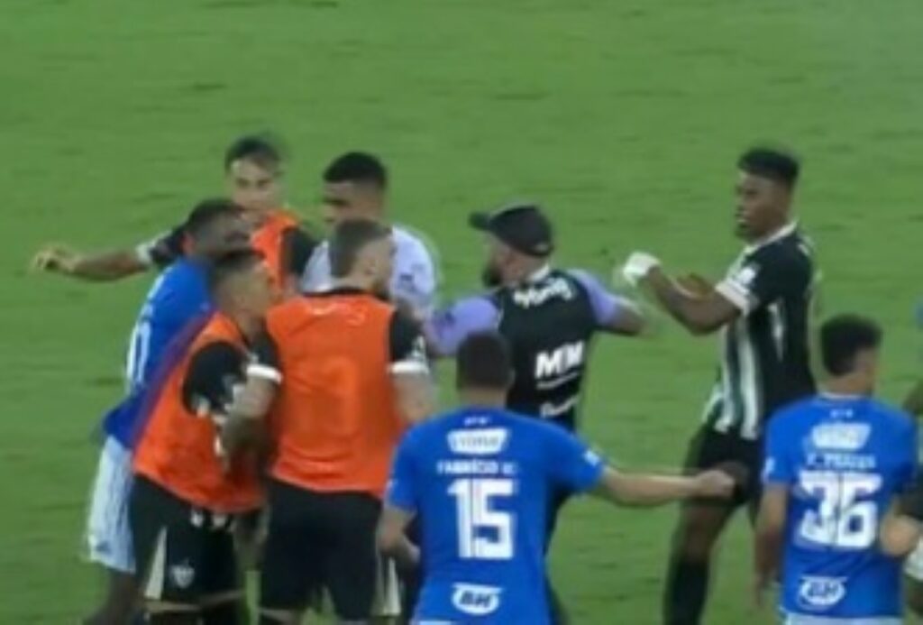 atletico-mg-afirma-que-atletas-nao-corroboram-com-violencia-no-futebol