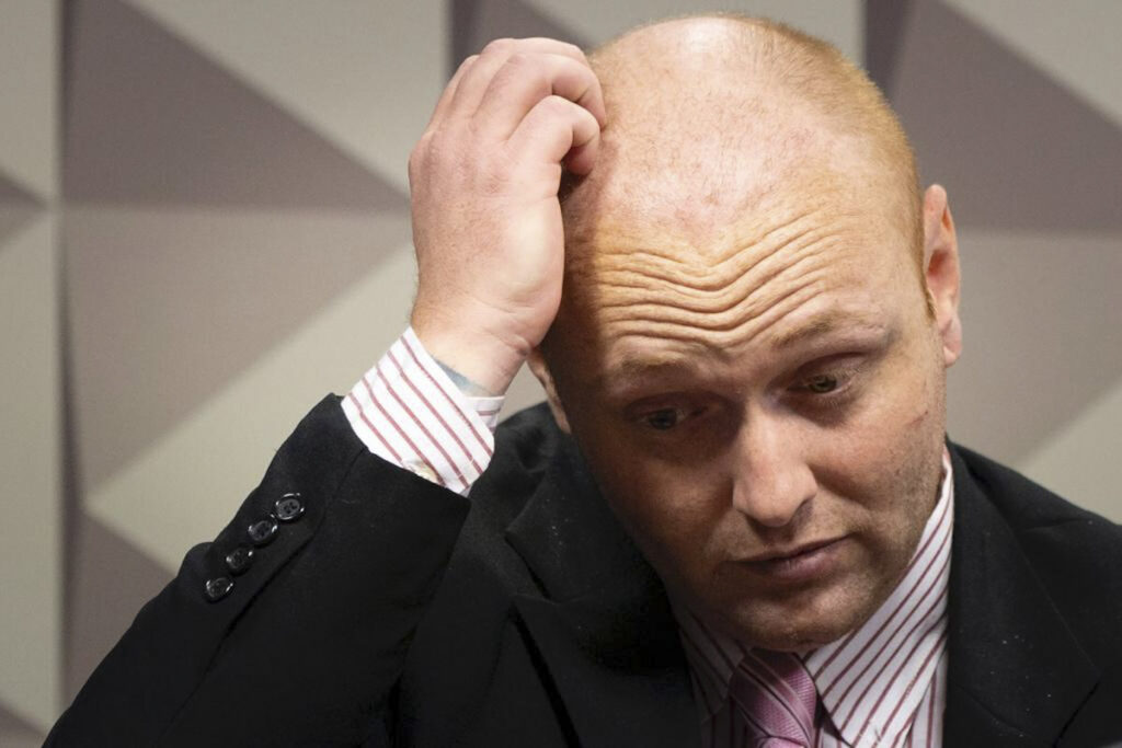 hacker-delgatti-tem-1a-saidinha-do-presidio-dos-famosos-em-tremembe