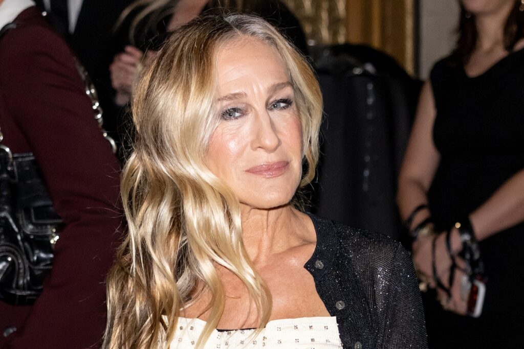 sarah-jessica-parker-teria-se-irritado-em-campanha-de-marca-brasileira