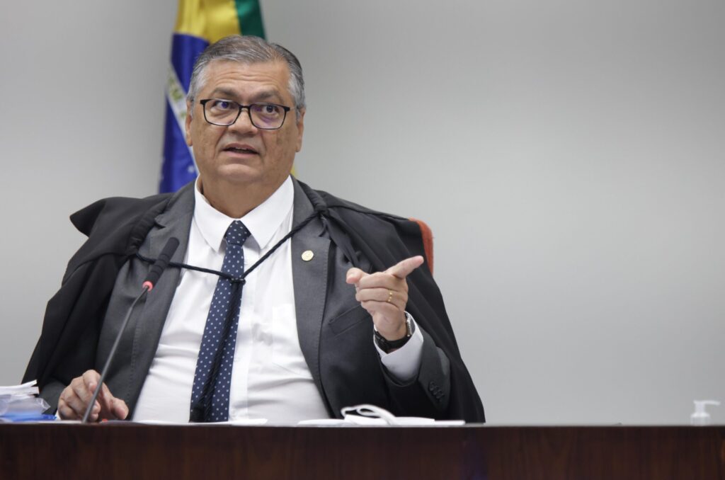 cpmi-do-inss:-dino-diz-que-decisao-sobre-lulinha-nao-barrou-convocacoes-de-testemunhas