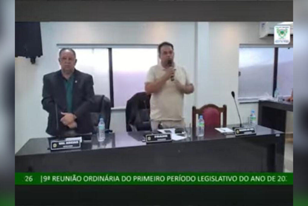 vereador-esquece-trecho-do-pai-nosso-e-faz-improviso