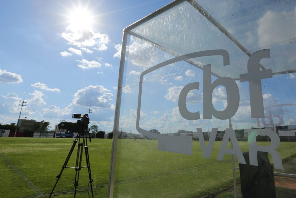 tst-mantem-condenacao-da-cbf-por-jogos-sob-calor-de-40°c-no-pi