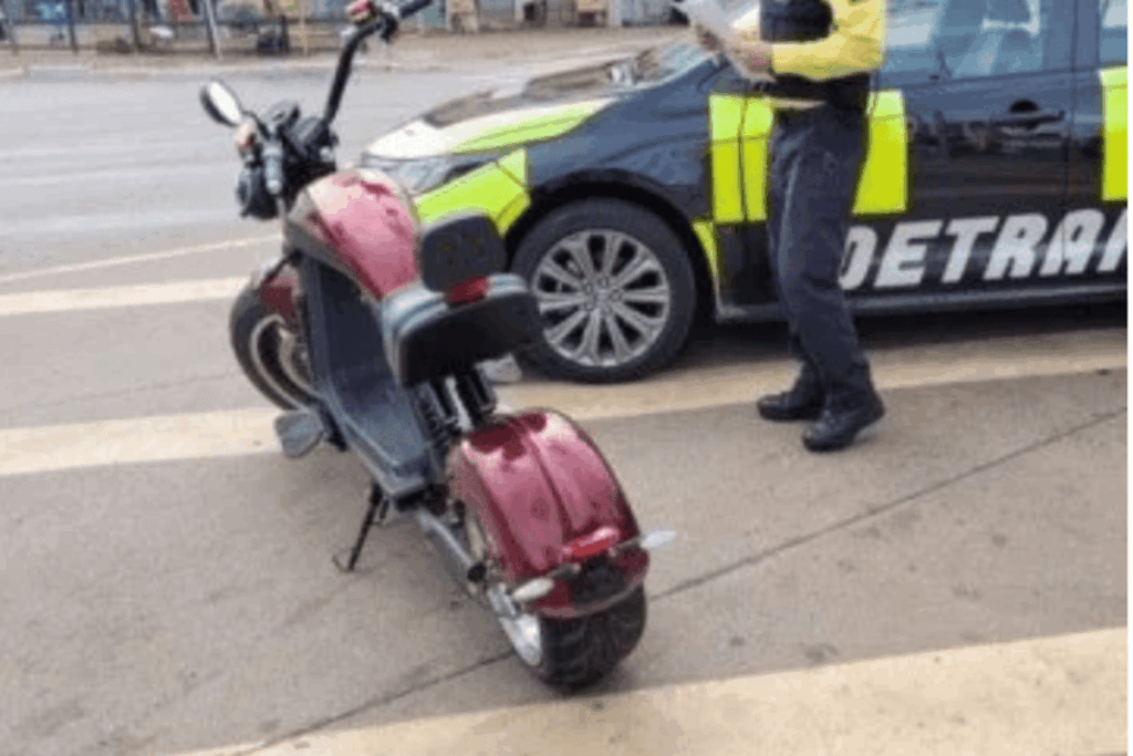 servidor-do-detran-df-e-alvo-de-operacao-por-fraudes-em-registros-de-veiculos