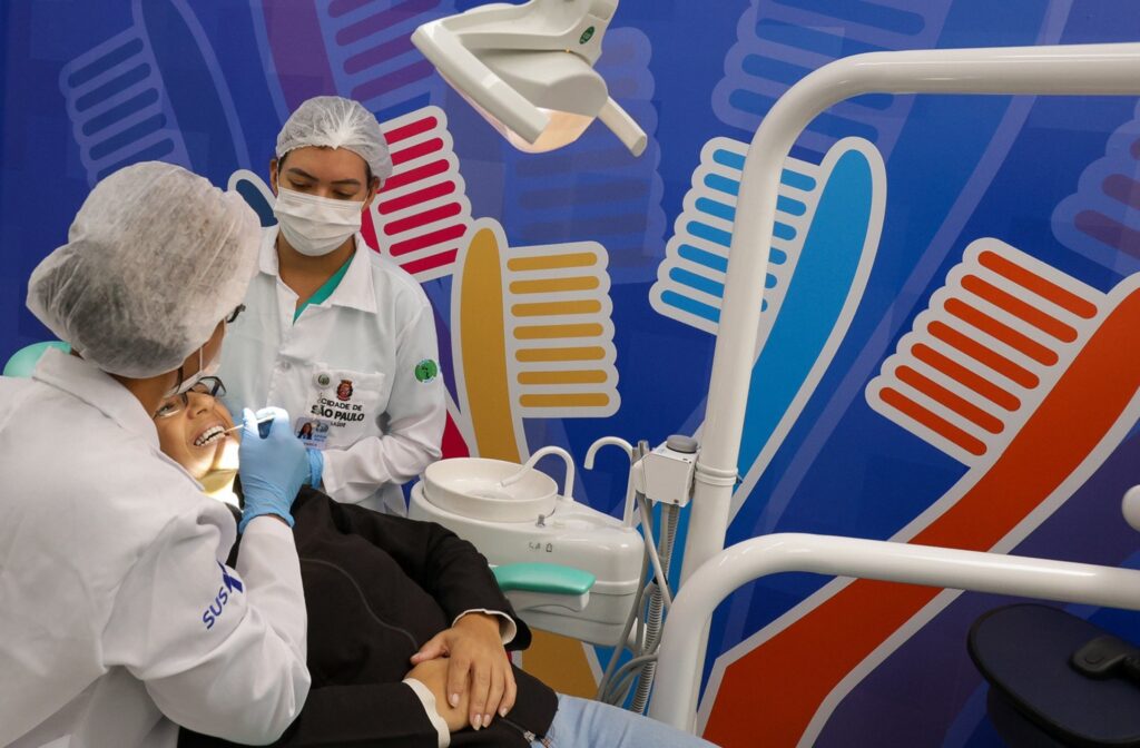 prefeitura-de-sp-entrega-mais-de-meio-milhao-de-proteses-dentarias