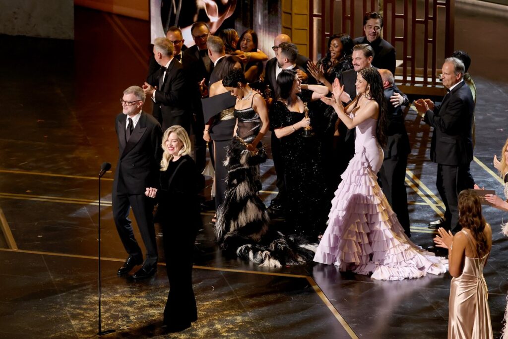 oscar-2026:-uma-batalha-apos-a-outra-vence-como-melhor-filme