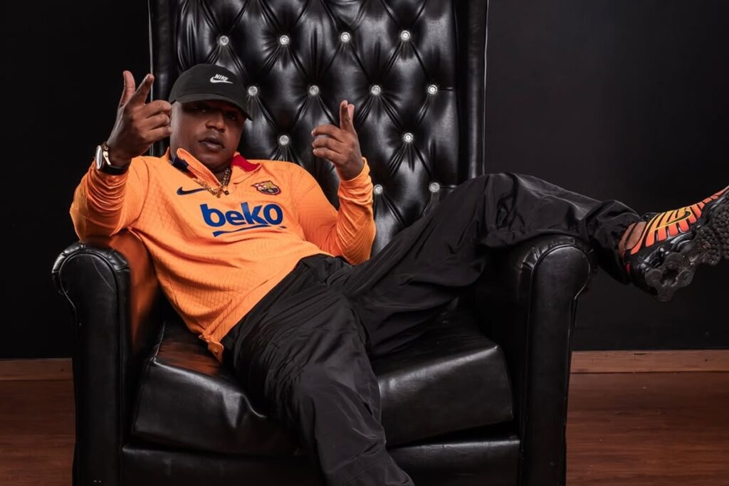 quem-e-mc-urubuzinho,-preso-por-tiros-e-mencao-a-faccao-em-evento